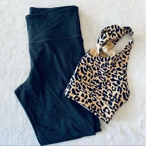 JoyLab Crisscross Gray Super Soft 7/8 Fitness Legging Size Large